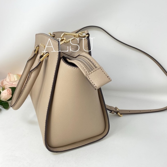 Michael Kors Selma Medium Top ZIP Satchel Truffle - Picture 4 of 8